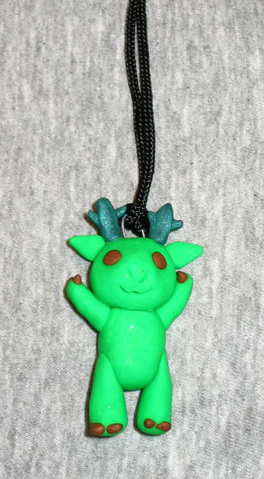Green Martian Moose Pendant
This is a gift for my buddy Growly :)
